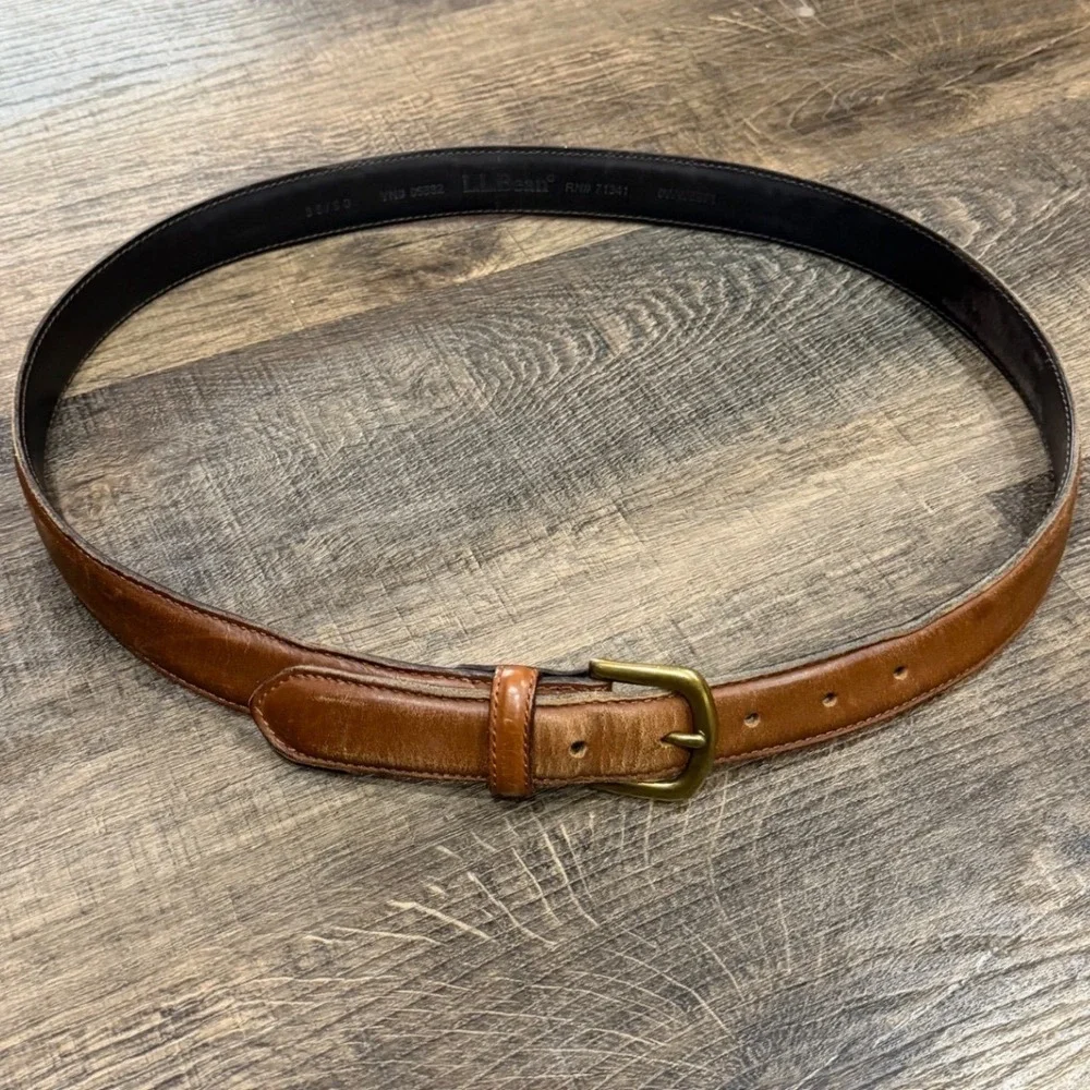 L.L.Bean Men's Brown Leather Belt Size 36 Brass Buckle Casual Everyday 1 1/4